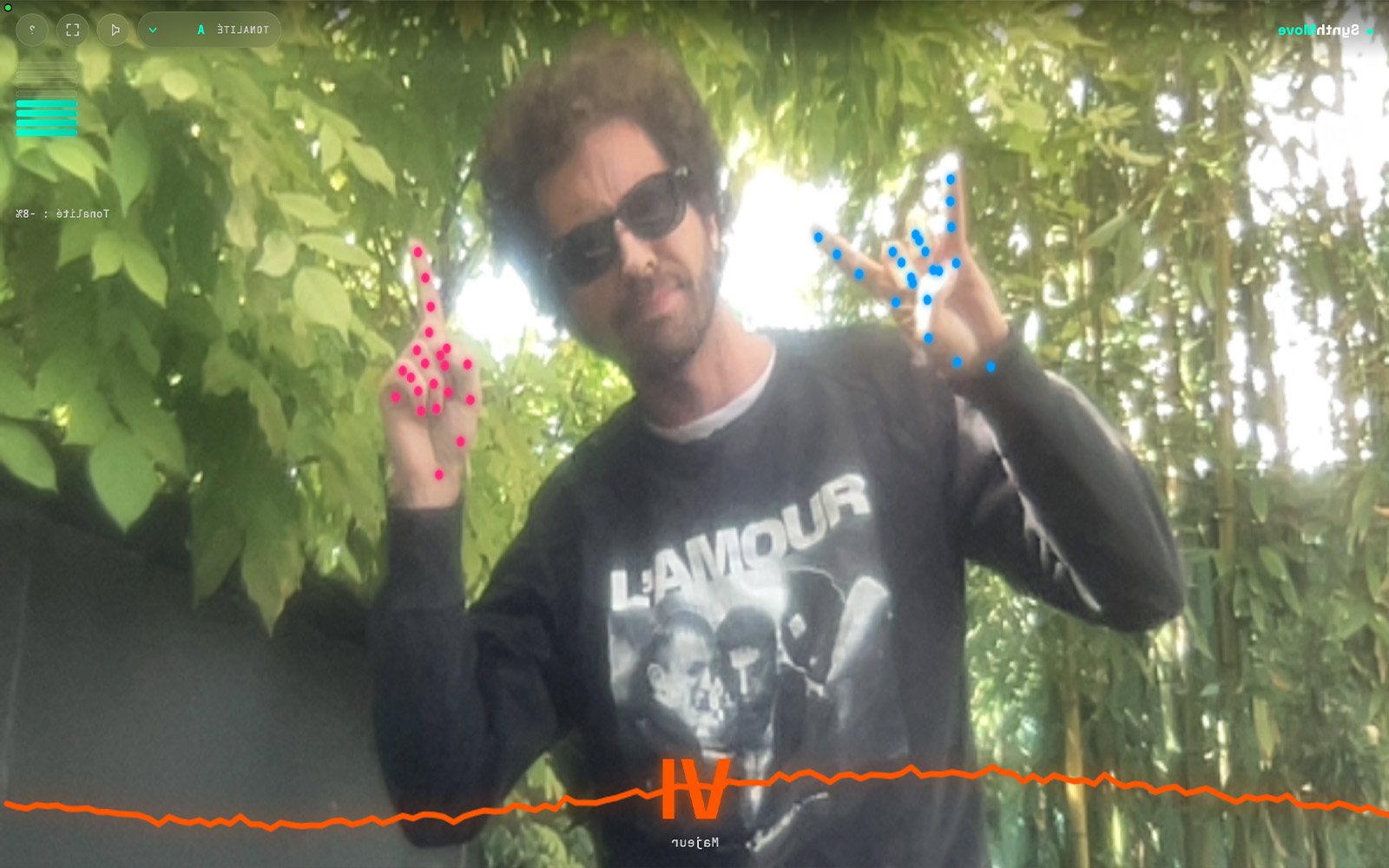 Synth Move